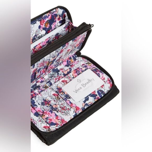 Vera Bradley RFID 3 in 1 Black Ultralight Quilted Water Repellent Crossbody Bag - Picture 7 of 17